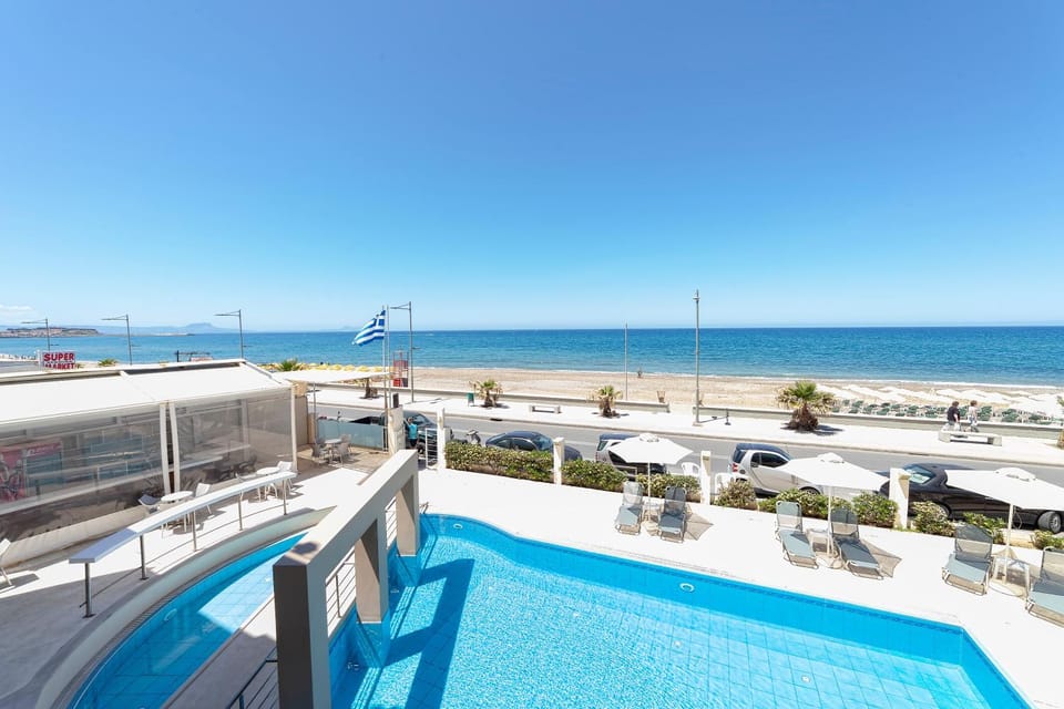Sea view, Swimming pool
