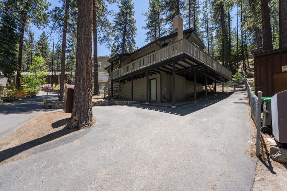 Foothill Folly home House in Zephyr Cove