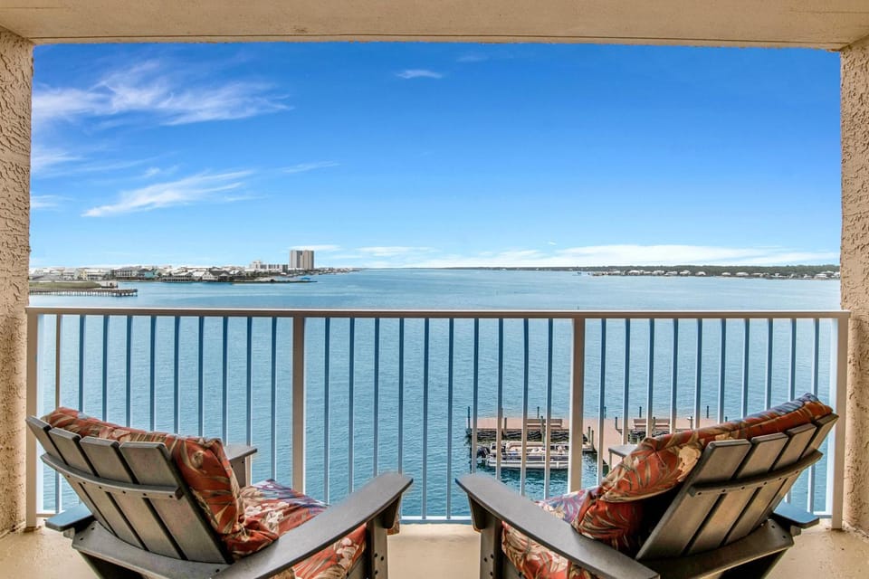 View (from property/room), Balcony/Terrace, Sea view