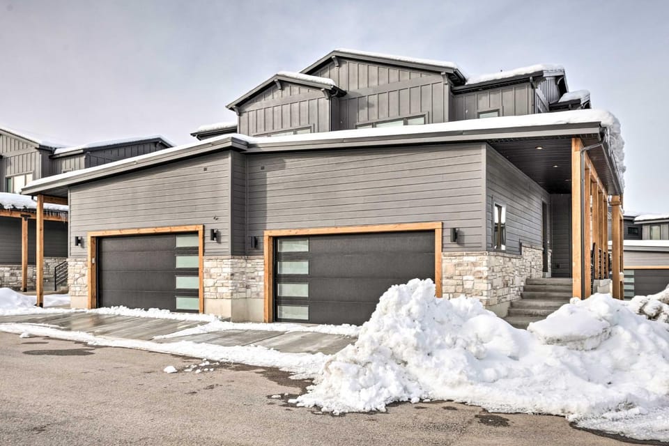 Mountain-View Townhome Near Powder Mountain! House in Huntsville