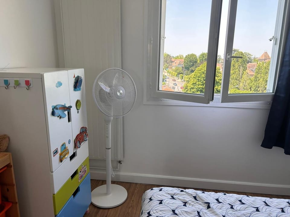 Roosevelt Cosy 2BR Family Freindly Apartment in Saint-Germain-en-Laye
