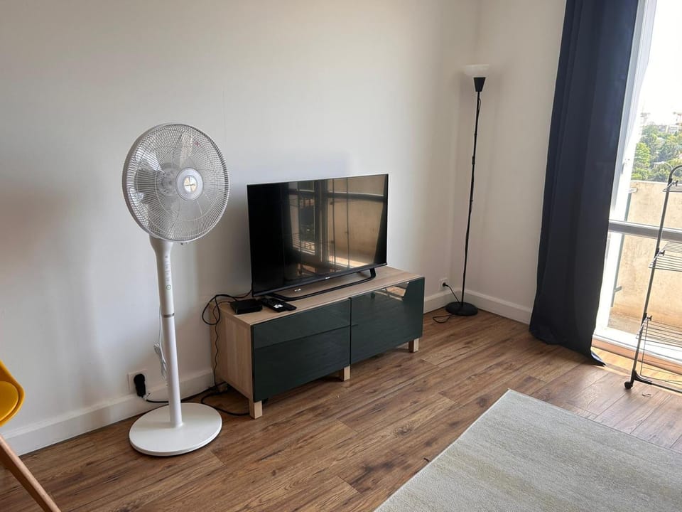 Roosevelt Cosy 2BR Family Freindly Apartment in Saint-Germain-en-Laye