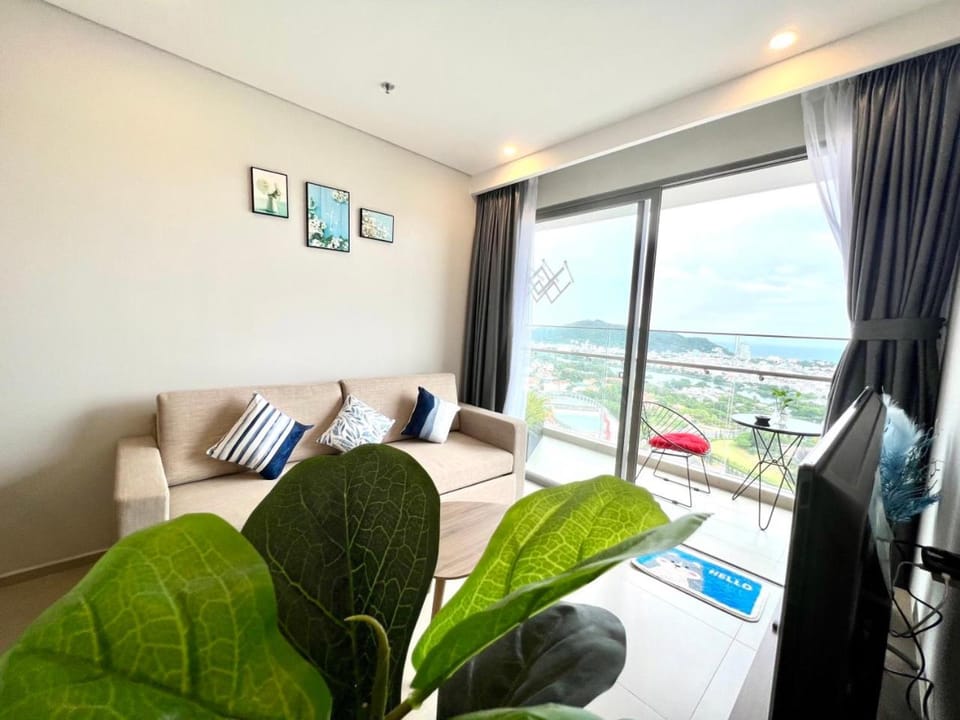 View (from property/room), Living room, Sea view