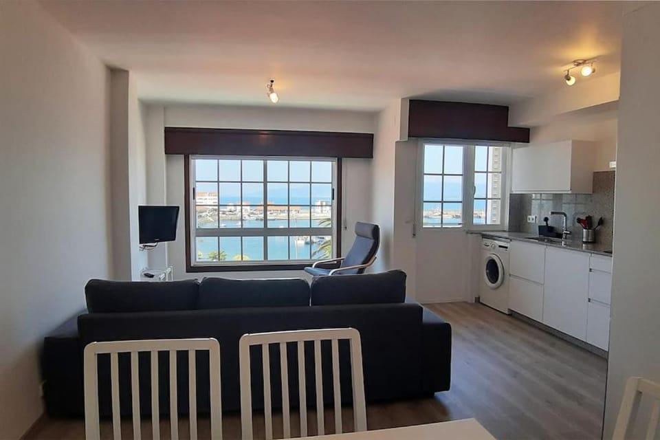 View (from property/room), Kitchen or kitchenette, Living room, Dining area