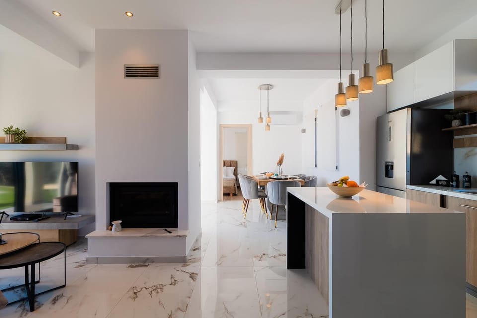 TV and multimedia, Kitchen or kitchenette, dishwasher, flat iron, pet friendly