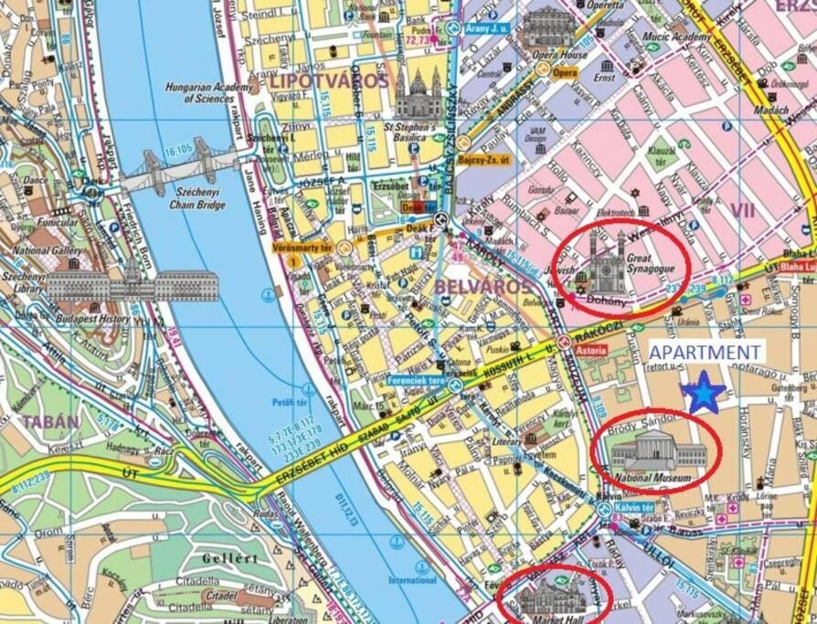Downtown Heart Suite with 2 baths AC and Free Parking Apartment in Budapest