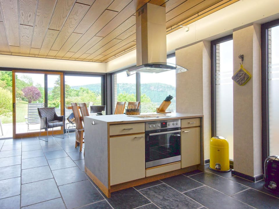 Ferienwohnung EIFEL-FLAIR geräumig-stilvoll-ruhige Lage am Rursee und Nationalpark Eifel Apartment in Wallonia, Belgium