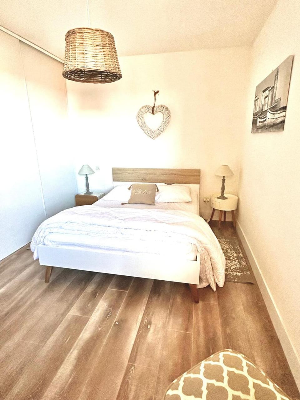 Bed, Bedroom