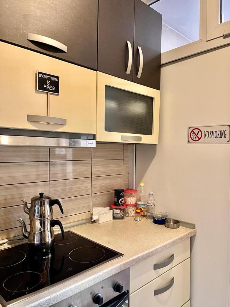 Kitchen or kitchenette, Kitchen or kitchenette, pet friendly, stove