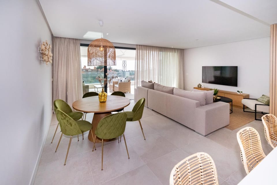 Living room, Seating area, Dining area