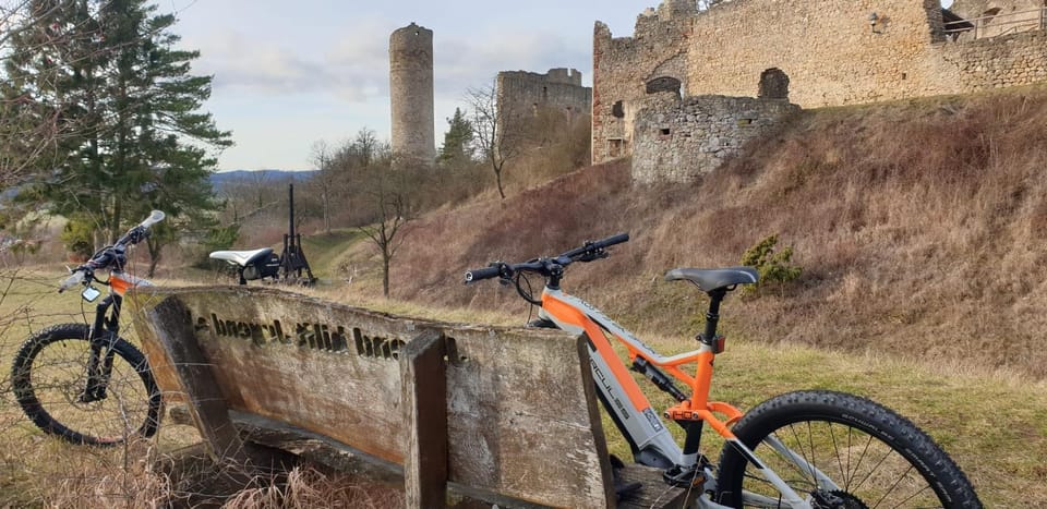 Nearby landmark, Cycling