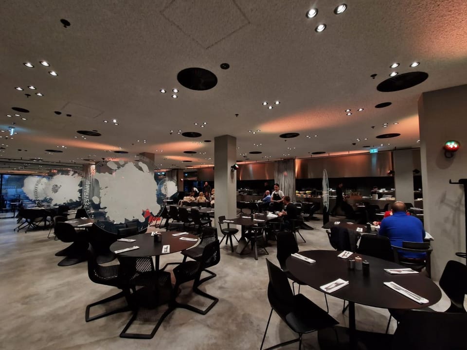 Restaurant/places to eat