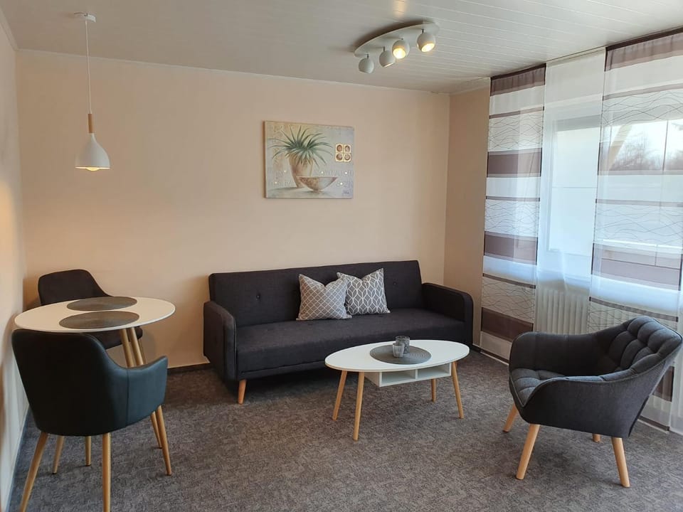 Living room, Photo of the whole room, Seating area