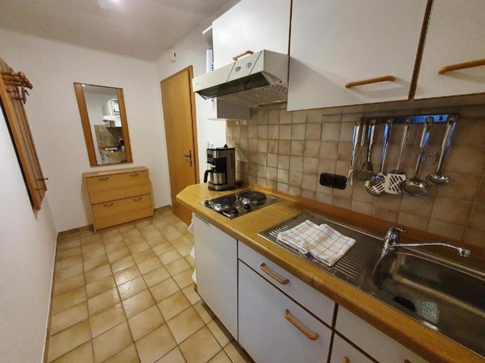 Coffee/tea facilities, Kitchen or kitchenette