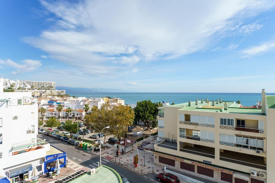 Property building, Day, Neighbourhood, Bird's eye view, Beach, Sea view, Location