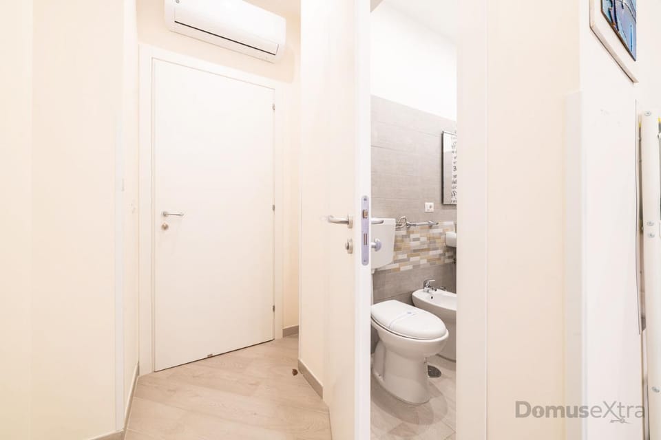 Toilet, Bathroom, bidet