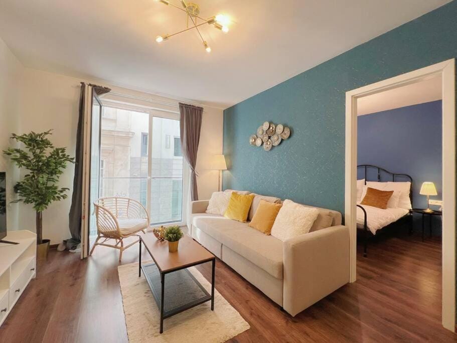 Bed, Balcony/Terrace, Living room, Photo of the whole room, Seating area