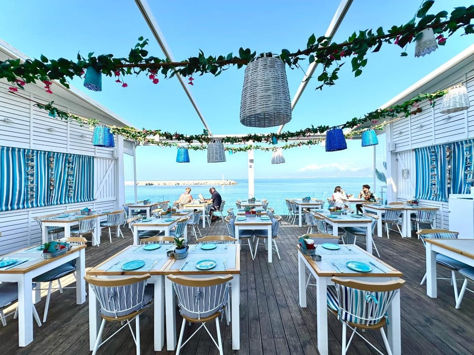 Restaurant/places to eat, Day, Sea view, Breakfast