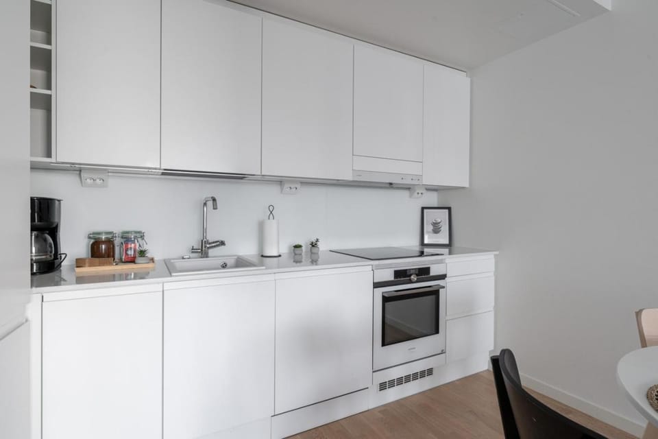 "Station" - Modern 1BR with Sauna next to Railway Station Apartment in Finland