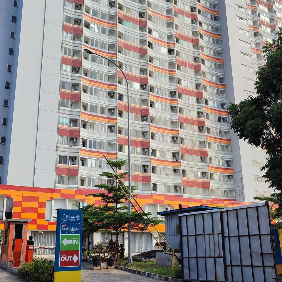 Tower Mahakam Jababeka by KiNGDOM GALUH PAKUAN Apartment in West Java