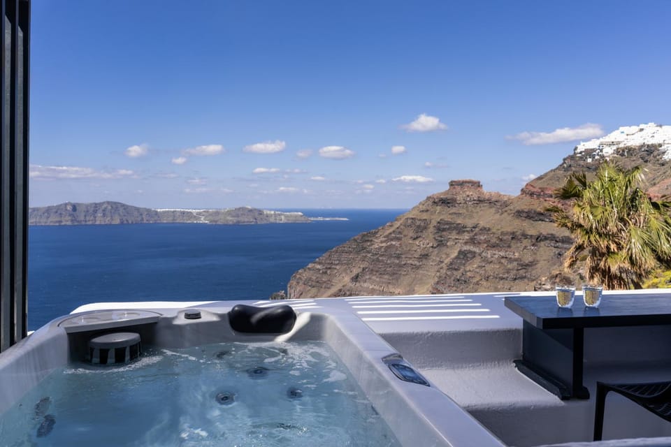Hot Tub, Balcony/Terrace, Sea view