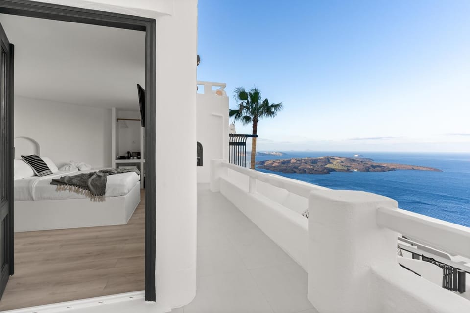 View (from property/room), Balcony/Terrace, Sea view