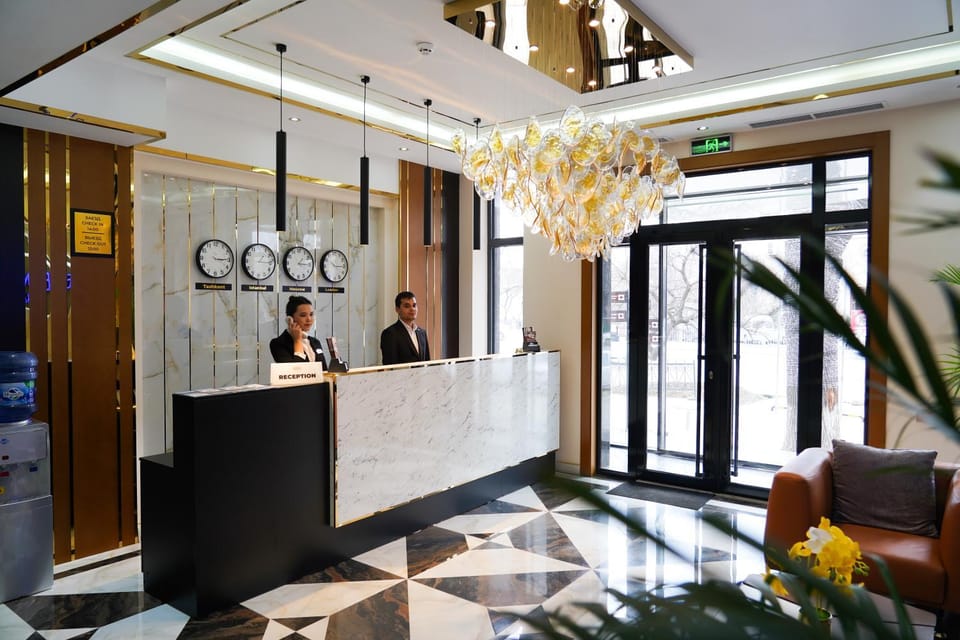 Staff, Lobby or reception