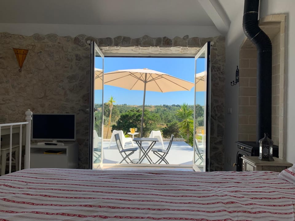 Day, Balcony/Terrace, Photo of the whole room, Seating area, Bedroom