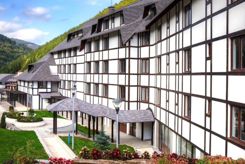 Property building, Spring, Natural landscape