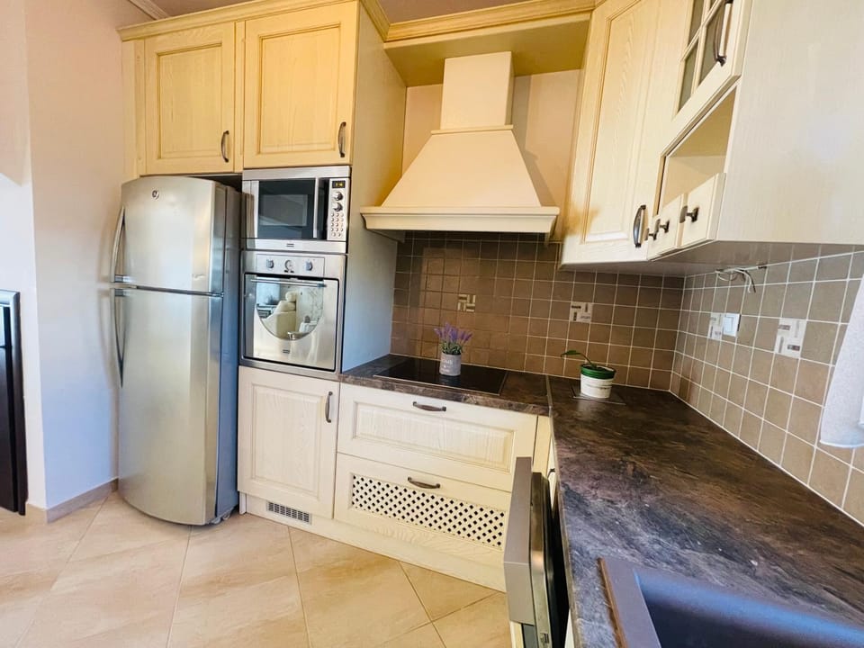 Kitchen or kitchenette, dishwasher, minibar, pet friendly, toaster, kitchen