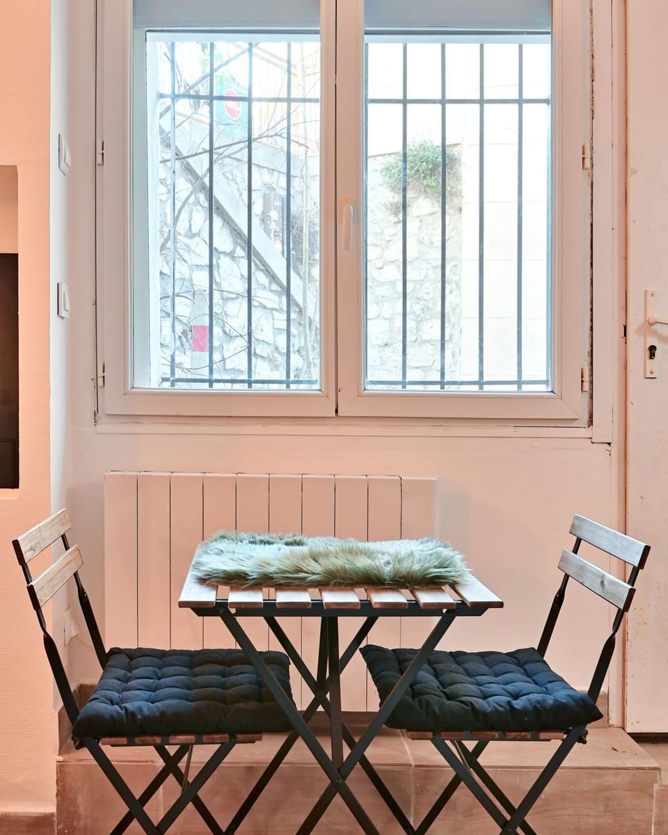 Studio cosy au coeur de Bompard Apartment in Marseille