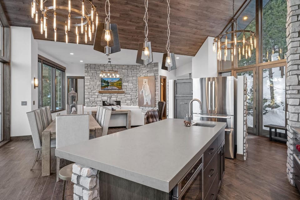 Skyes Peak - Luxury Mountain Retreat with Breathtaking Views House in Estes Park