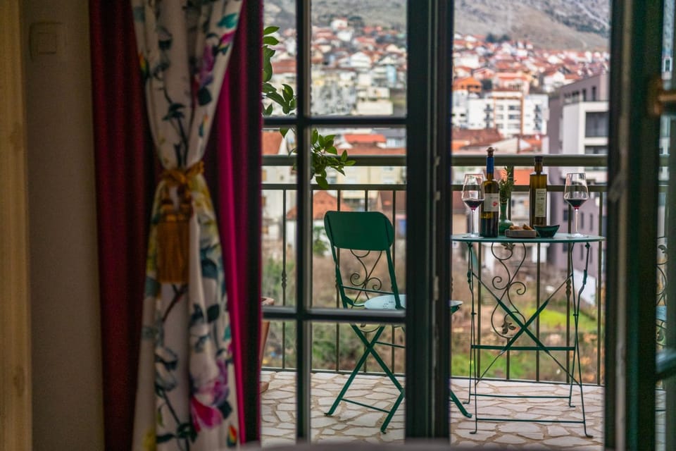 Day, Natural landscape, View (from property/room), Balcony/Terrace