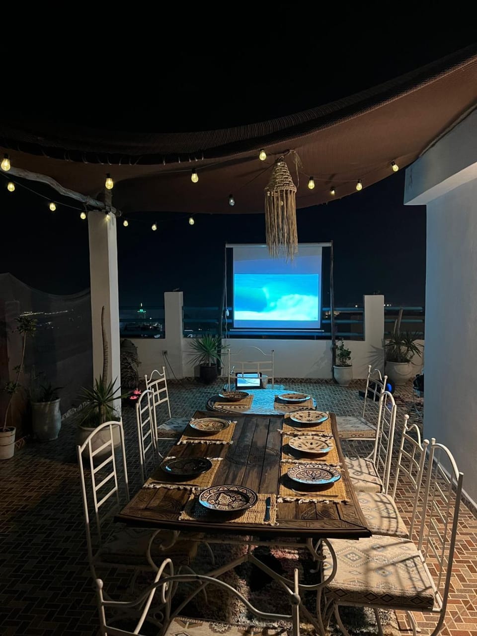 Communal lounge/ TV room, Dining area