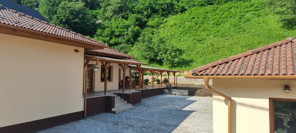 Inner courtyard view