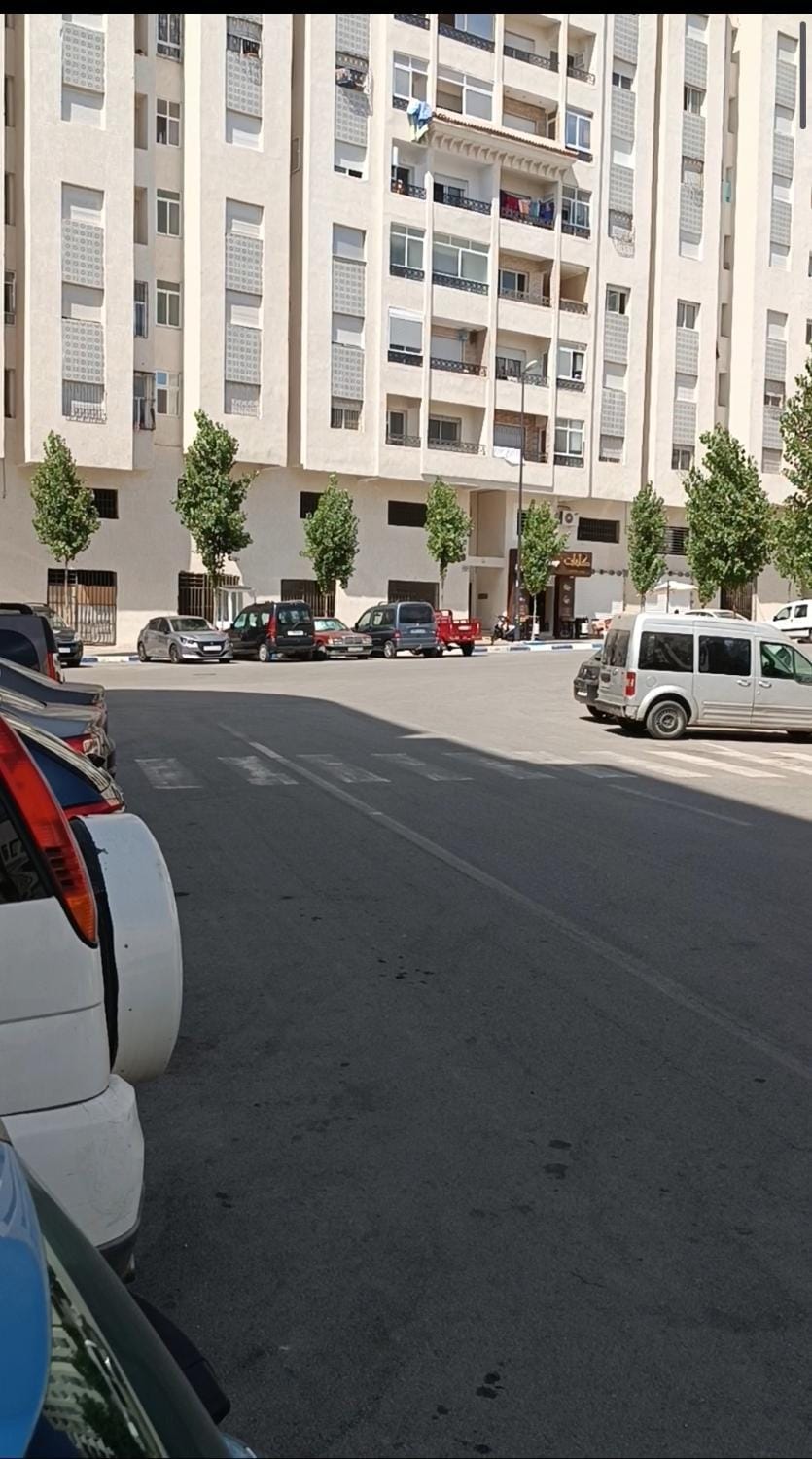 Property building, Street view