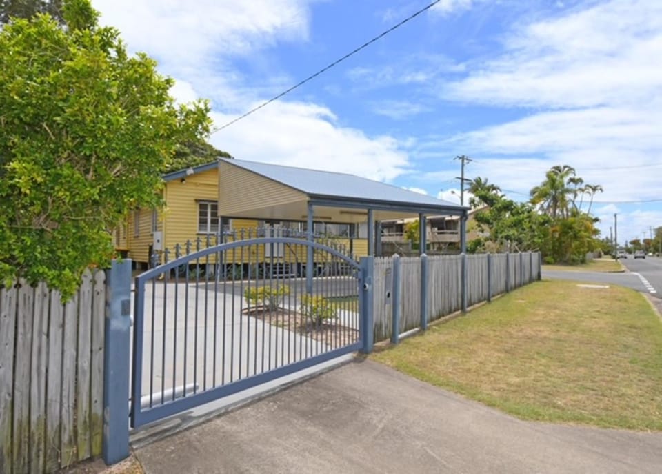 Torquay Treasure House in Hervey Bay