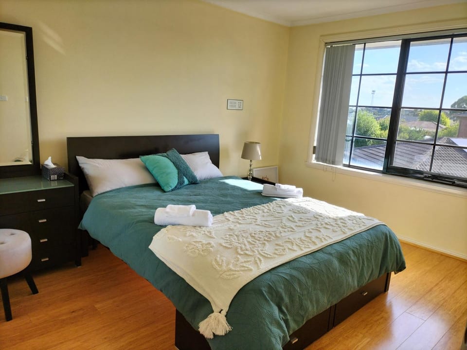 12 mins to Mel Airport-Good Wood House Vacation rental in Melbourne