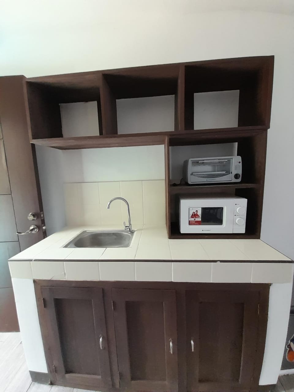 Coffee/tea facilities, Kitchen or kitchenette, minibar, pet friendly