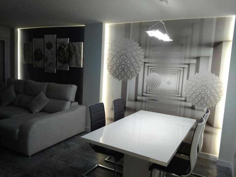 Nuevo apartamento en el centro, Parking incluido Apartment in Zaragoza