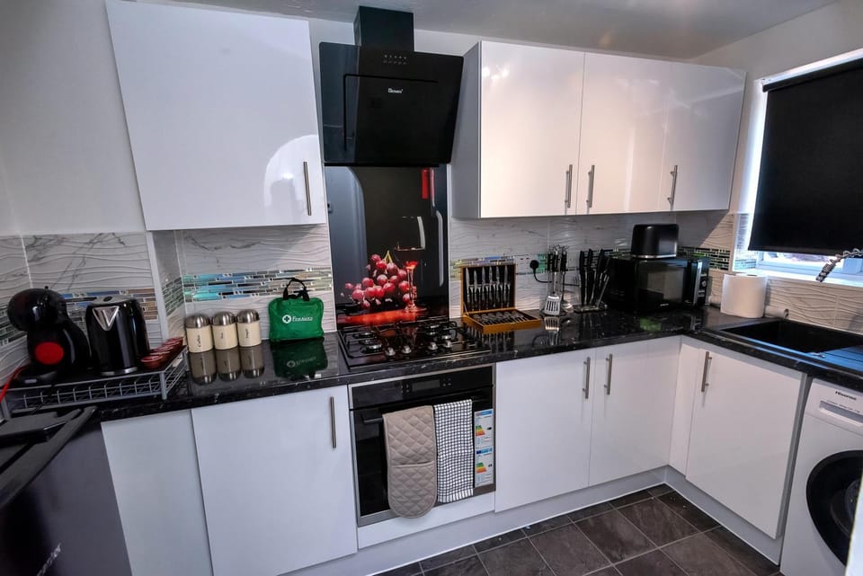 I Love London! A STUNNING 2Bed Home Sleeps 1-4! House in London