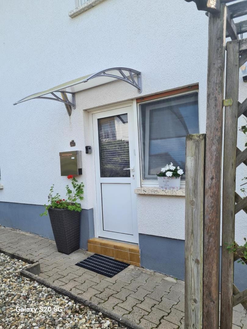 NEU! Ferienwohnung Eulennest Apartment in Mainz-Bingen