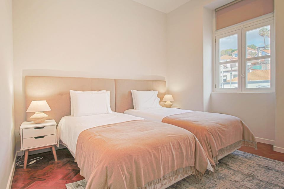 Living room, Bedroom