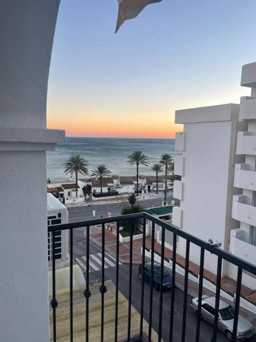 Property building, Balcony/Terrace
