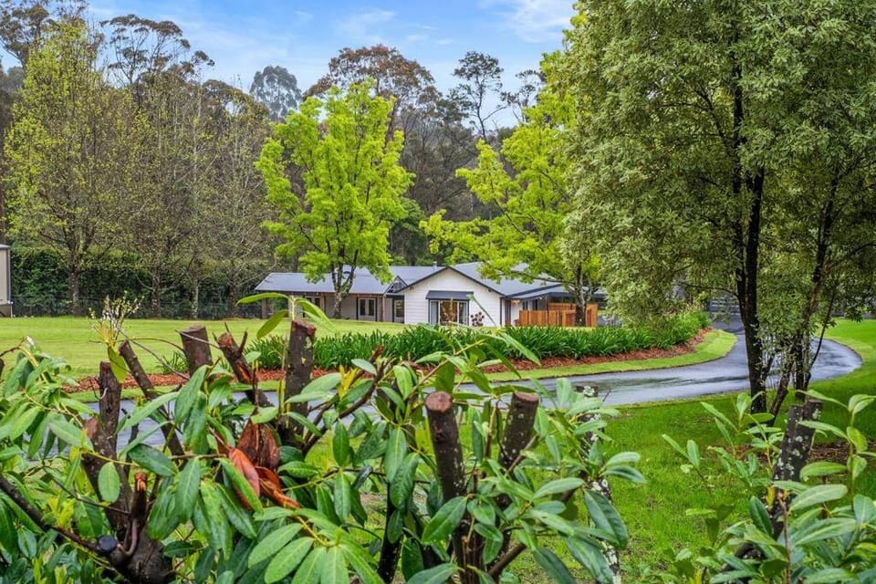 Unique and secluded Poppy Cottage House in Bilpin