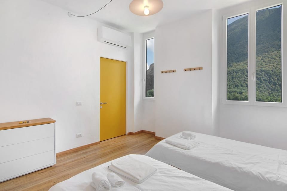 Property building, Living room, Bedroom