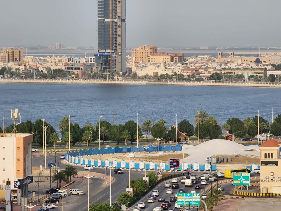 Neighbourhood, Natural landscape, View (from property/room), City view, City view, Sea view, Street view