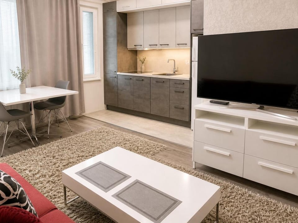 Communal lounge/ TV room, TV and multimedia, Living room, Photo of the whole room