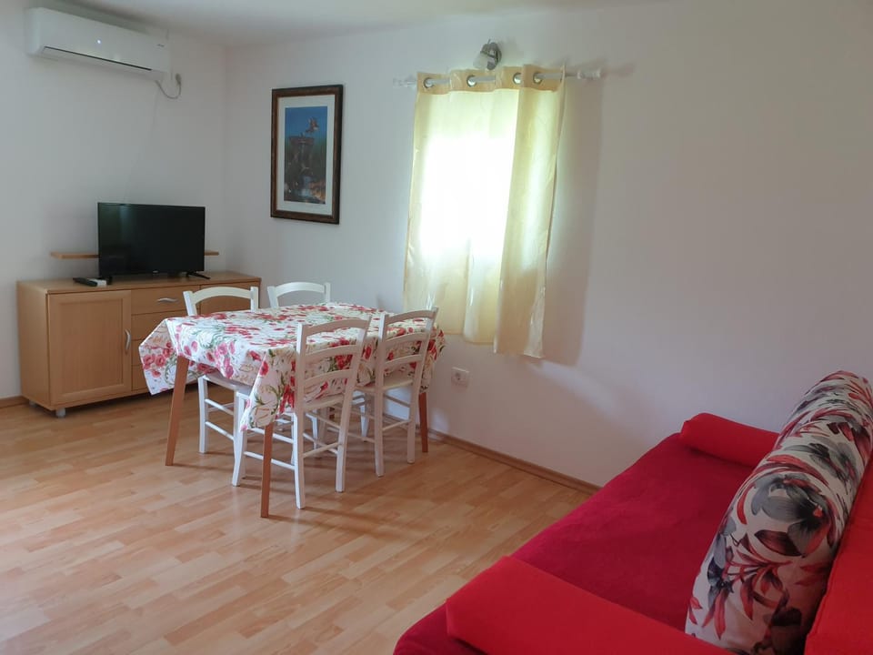 Apartma Patricija - Cozy apartments for 2 or 4 people Apartment in Friuli-Venezia Giulia