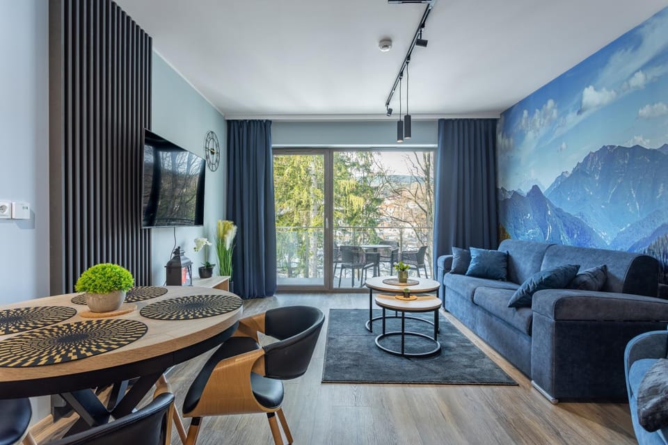 TV and multimedia, wardrobe, dryer